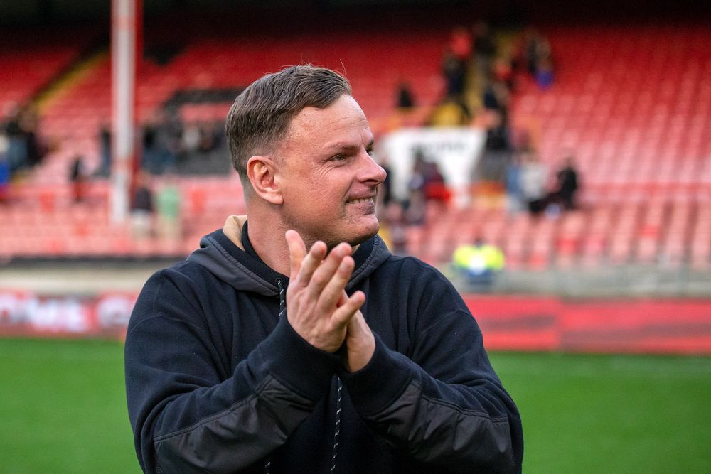 Leyton Orient - Richie Wellens looks ahead to Salford City clash