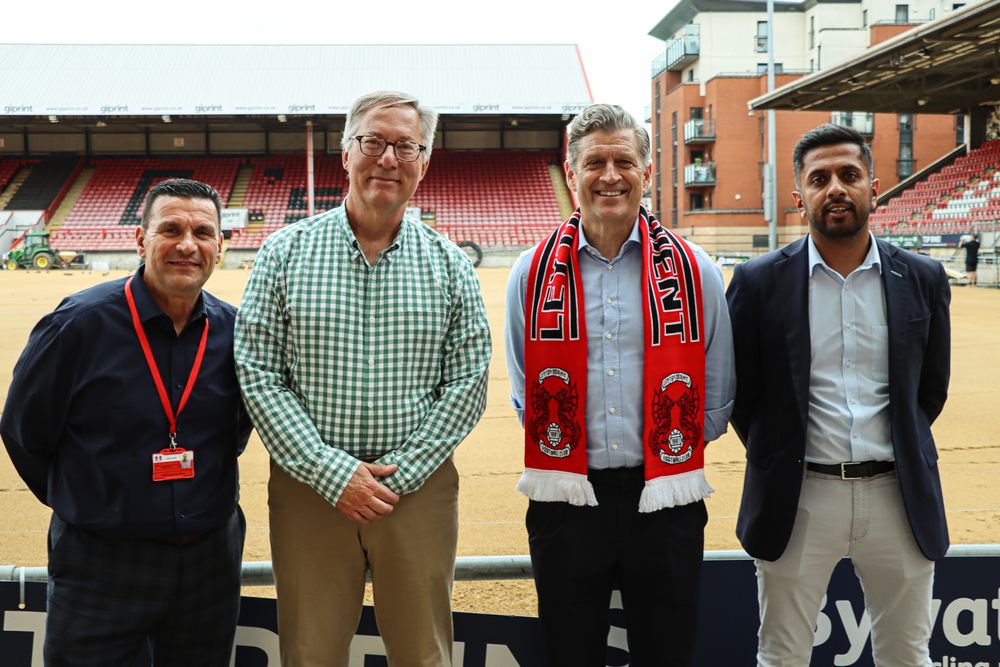 Leyton Orient - Leyton Orient