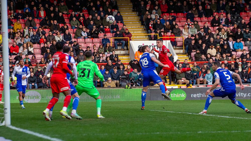 Bristol Rovers vs Leyton Orient in there last encounter 