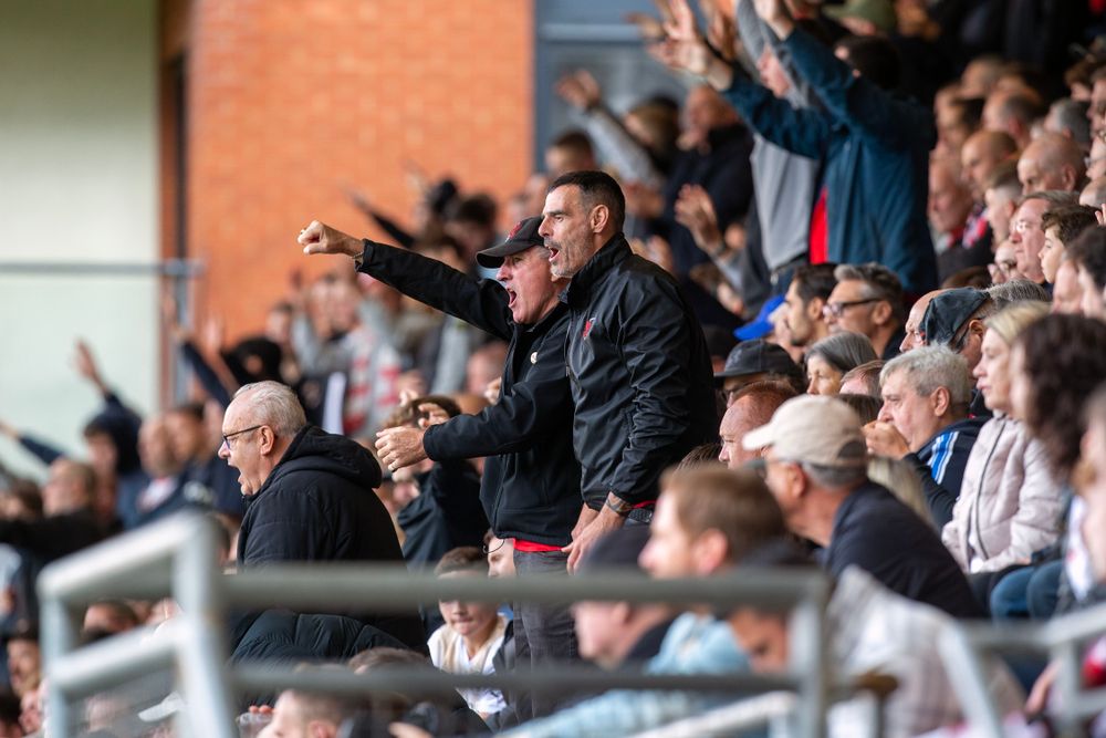 Leyton Orient - Leyton Orient